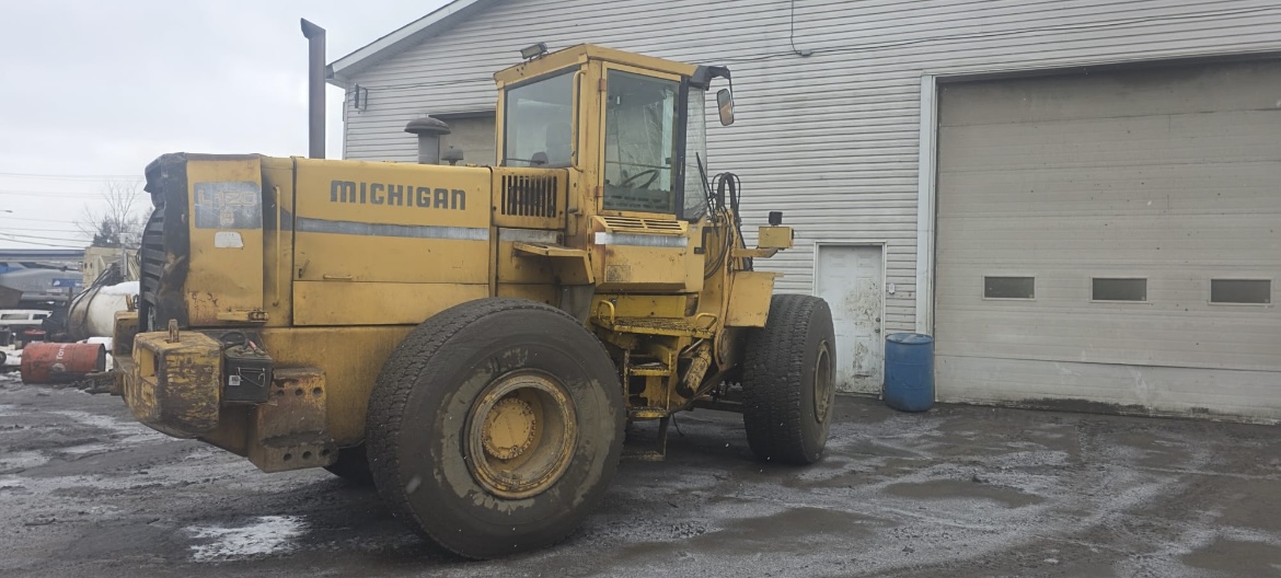 Volvo L120B Wheel Loader – Selling for Parts Volvo L120B Wheel Loader – Selling for Parts