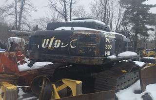 Komatsu PC300LC-7 excavator for parts