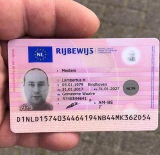 Koop een geregistreerd rijbewijs