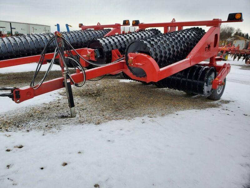 2020 FM Machineries RSF20-200 20ft Roller with 28" Spiked drum F