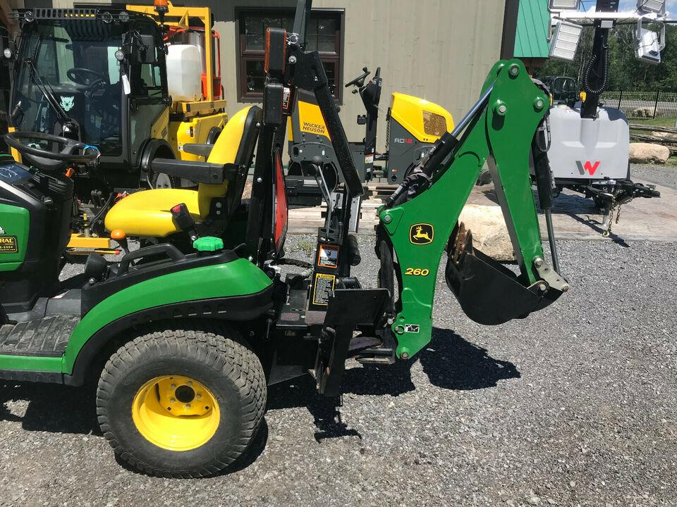2015 JOHN DEERE 1025R TLB VERY CLEAN for sale