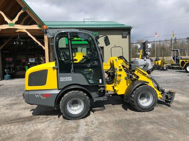 2017 WACKER NEUSON WL32 HIGH FLOW UNIT for sale