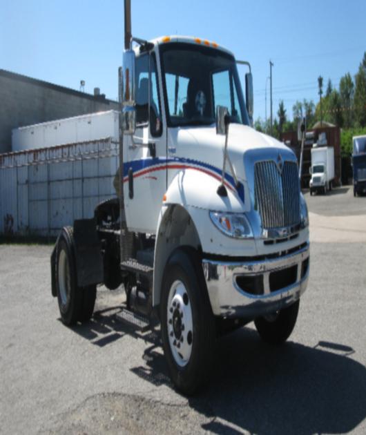 2012 International 4400 S/A Tractor