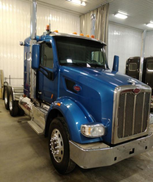 2015 Peterbilt 567