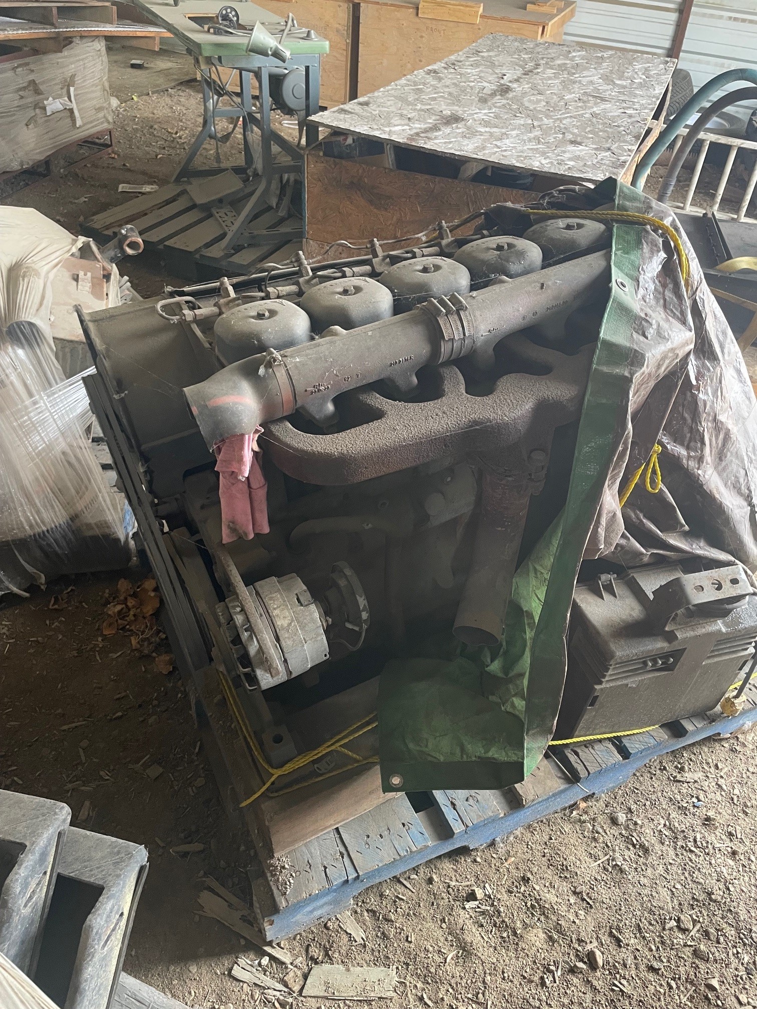 Deutz F6L912W Engine Deutz F6L912W Engine