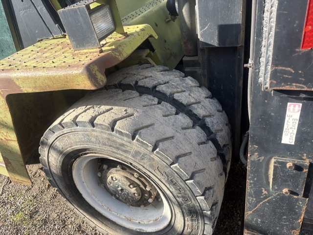 Forklift Forklift