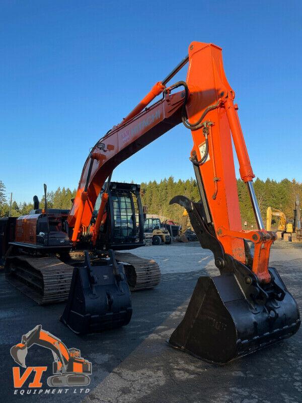 Hitachi ZX210LC-5 Excavator For Sale