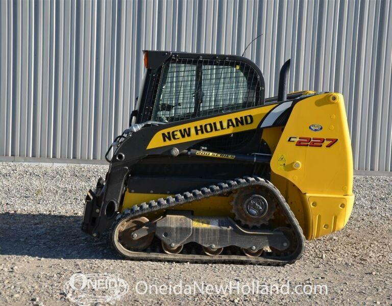 2016 New Holland C227 Track Loader 2016 New Holland C227 Track Loader