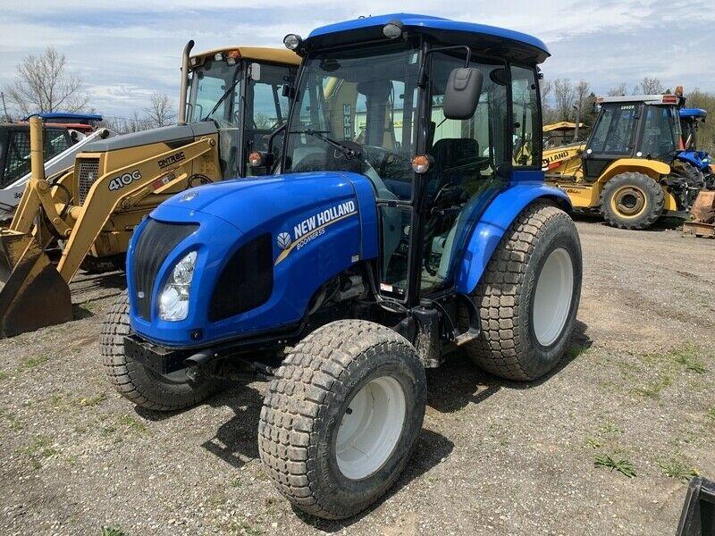 New Holland Boomer 55 tractor 
